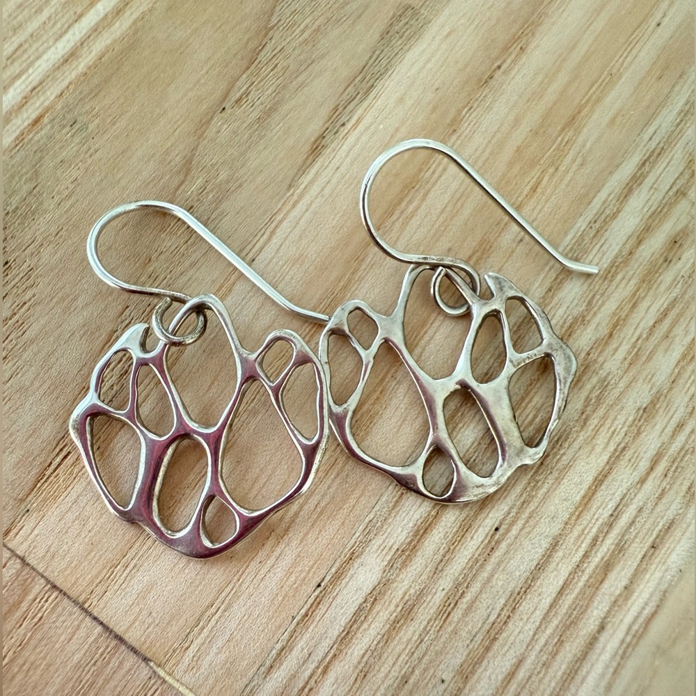 Lila Clare Small Silver Organic Circle Cactus Earrings